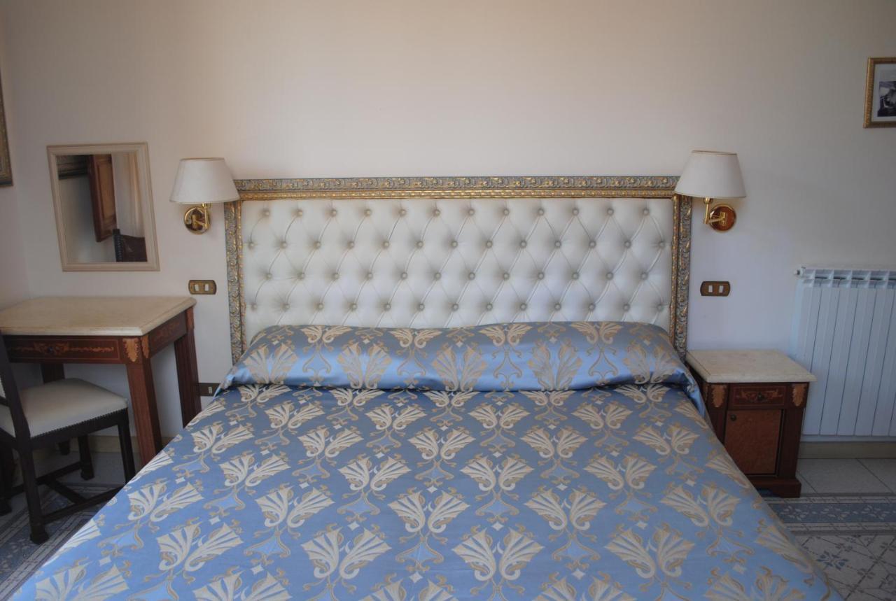 Villa Tina Hotel 비아레지오 외부 사진