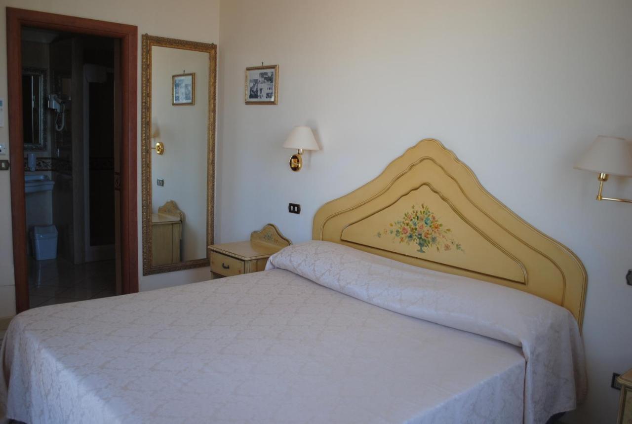 Villa Tina Hotel 비아레지오 외부 사진