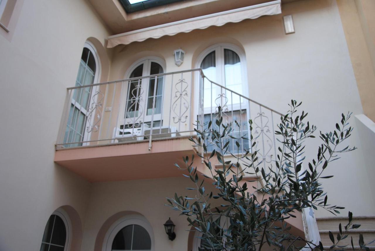 Villa Tina Hotel 비아레지오 외부 사진