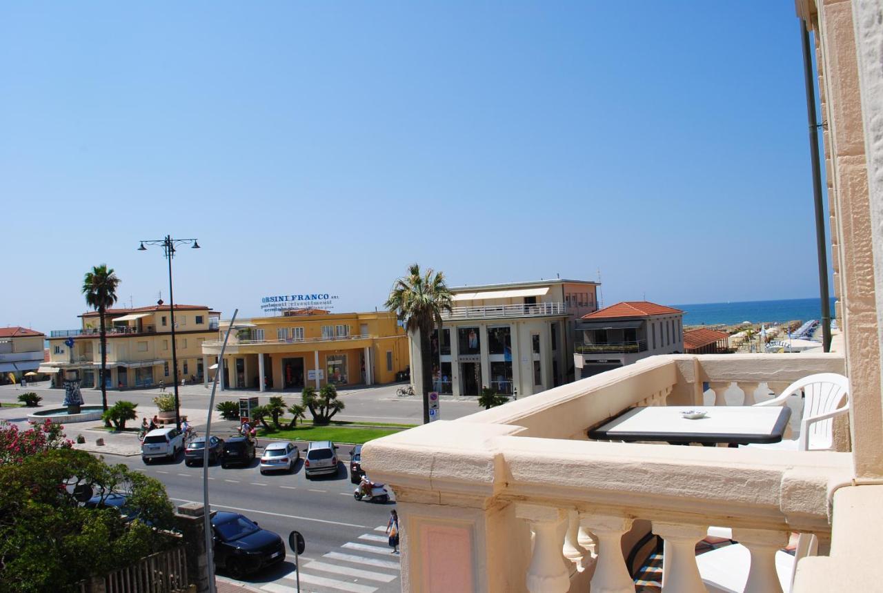 Villa Tina Hotel 비아레지오 외부 사진