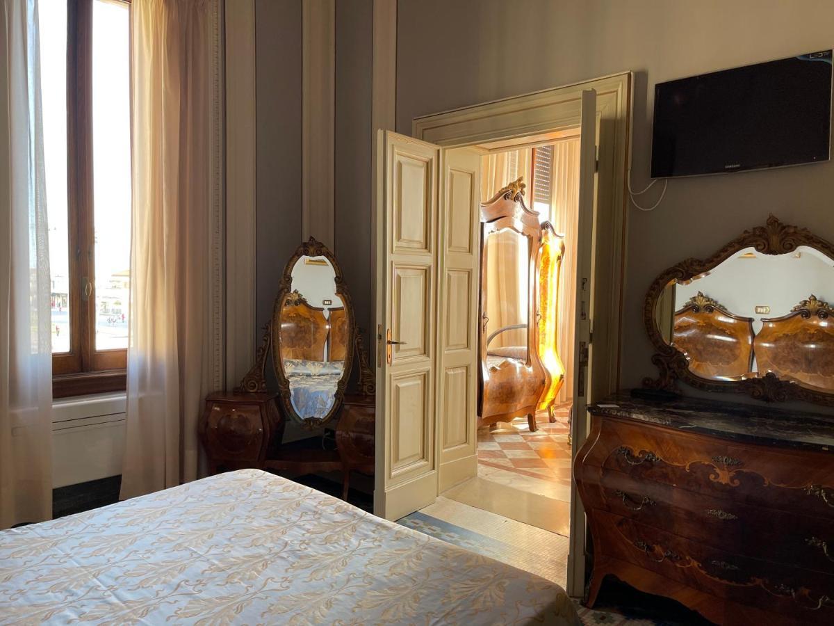 Villa Tina Hotel 비아레지오 외부 사진