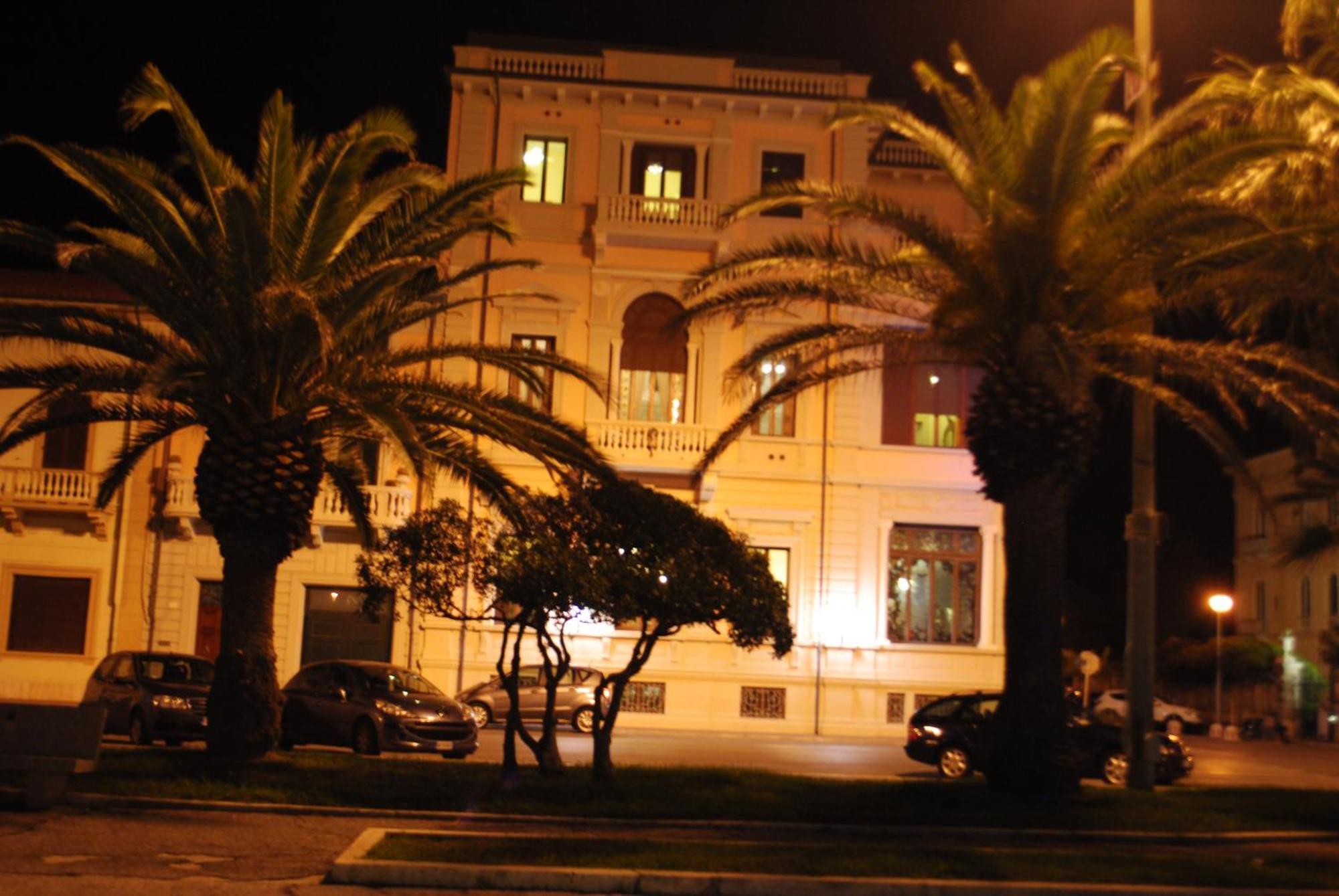 Villa Tina Hotel 비아레지오 외부 사진